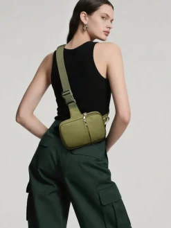 Anmiki Crossbody Gear Bag mobilväska med axelrem