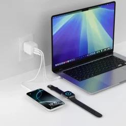 Belkin BoostCharge Pro reseladdare 3 portar, 70W