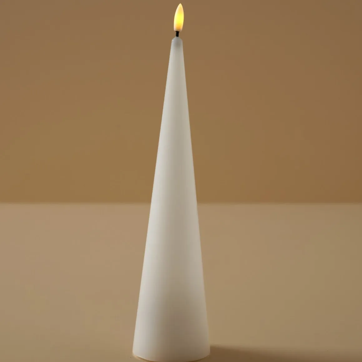 Blockljus LED flammande låga, vit, konformat, inomhus