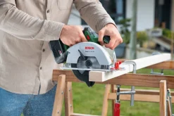 Bosch EasyCirc 18V-48 cirkelsåg 150 mm, batteridriven