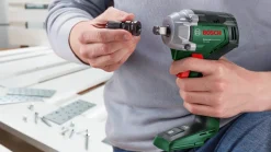 Bosch Universal ImpactDrive mutterdragare 18V-350