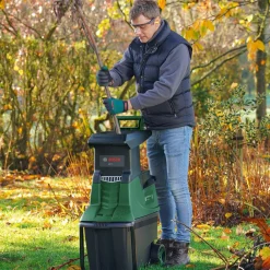 Bosch AXT 25 TC kompostkvarn med knivar, elektrisk