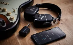 Boss Waza-Air trådlöst over-ear gitarrförstärkarsystem