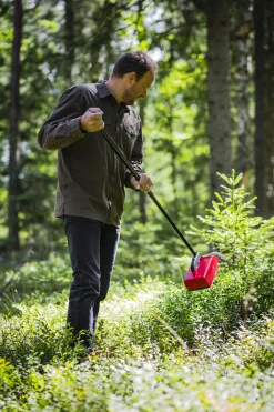 Bärplockare med teleskopskaft, Jonas