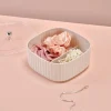 Empire smyckeskrin, 2 smyckesbrickor och bottenfack, beige