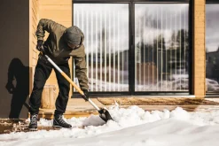 Fiskars X-series snöskyffel