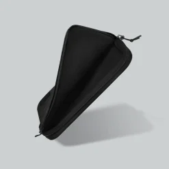 Gaston Luga Däsh Cushioned Case datorfodral 15-16 tum, svart