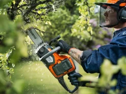 Husqvarna 215i batteridriven motorsåg 1 batteri 36 V