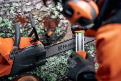 Husqvarna 2-i-1 filmall motorsåg, S93G 3/8 mini grå