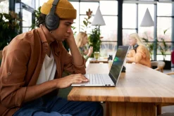 JBL Tune 770 NC BT, hopfällbara trådlösa over ear hörlurar