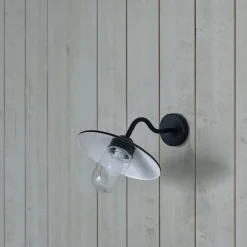 LED-lampa med skymningsrelä E27 Clas Ohlson