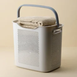 Liten tvättkorg plast, med handtag, beige och grå