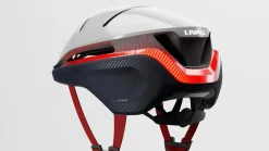Livall EVO21 Commuter+ Smart cykelhjälm vit
