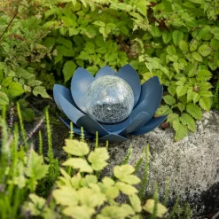 Northlight solcellslykta Lotus, varmvit LED, metall