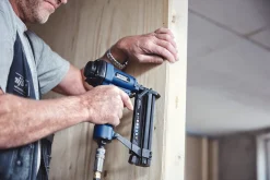 Rapid Nr 8 dyckert för spikpistol, galvaniserad spik