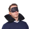 Reseset med kudde, mask och öronproppar