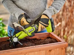 Ryobi jordfräs RY18HCA-0 One+ 18 V, batteridriven