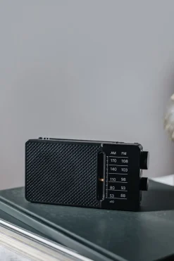 Sangean SR36 AM/FM-radio i fickstorlek