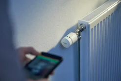 Schneider Wiser Zigbee smart termostat för element