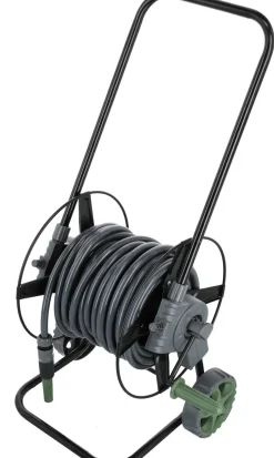 Slangvagn med 20 meter slang, kopplingar och sprutpistol
