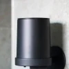 Smedbo DOT självhäftande tvåldispenser, vägghängd tvålpump