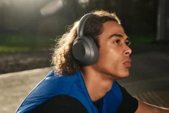 Sony ULT Wear trådlösa over ear hörlurar ANC