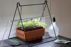 Ställning till Nelson Garden växtbelysning LED-ramp