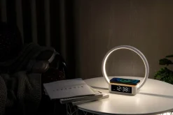 Väckarklocka digital med Wake-up Light och Qi